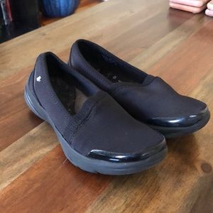 Bzees black slip-one